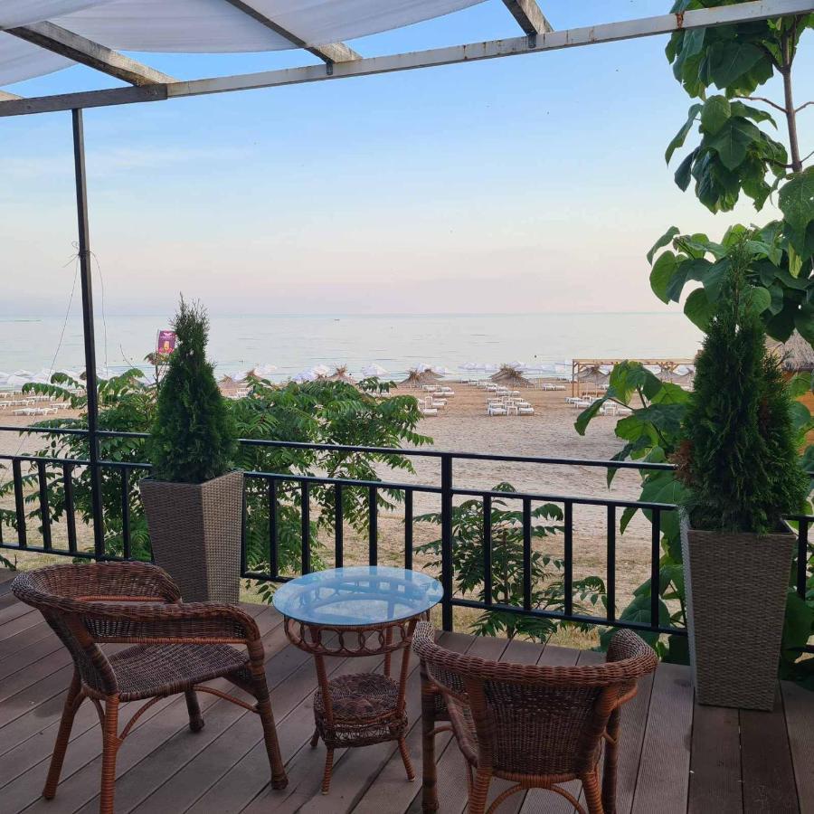 Maria Tereza Bungalows Baltsjik Buitenkant foto